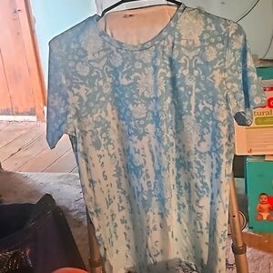 Woman's top very pretty